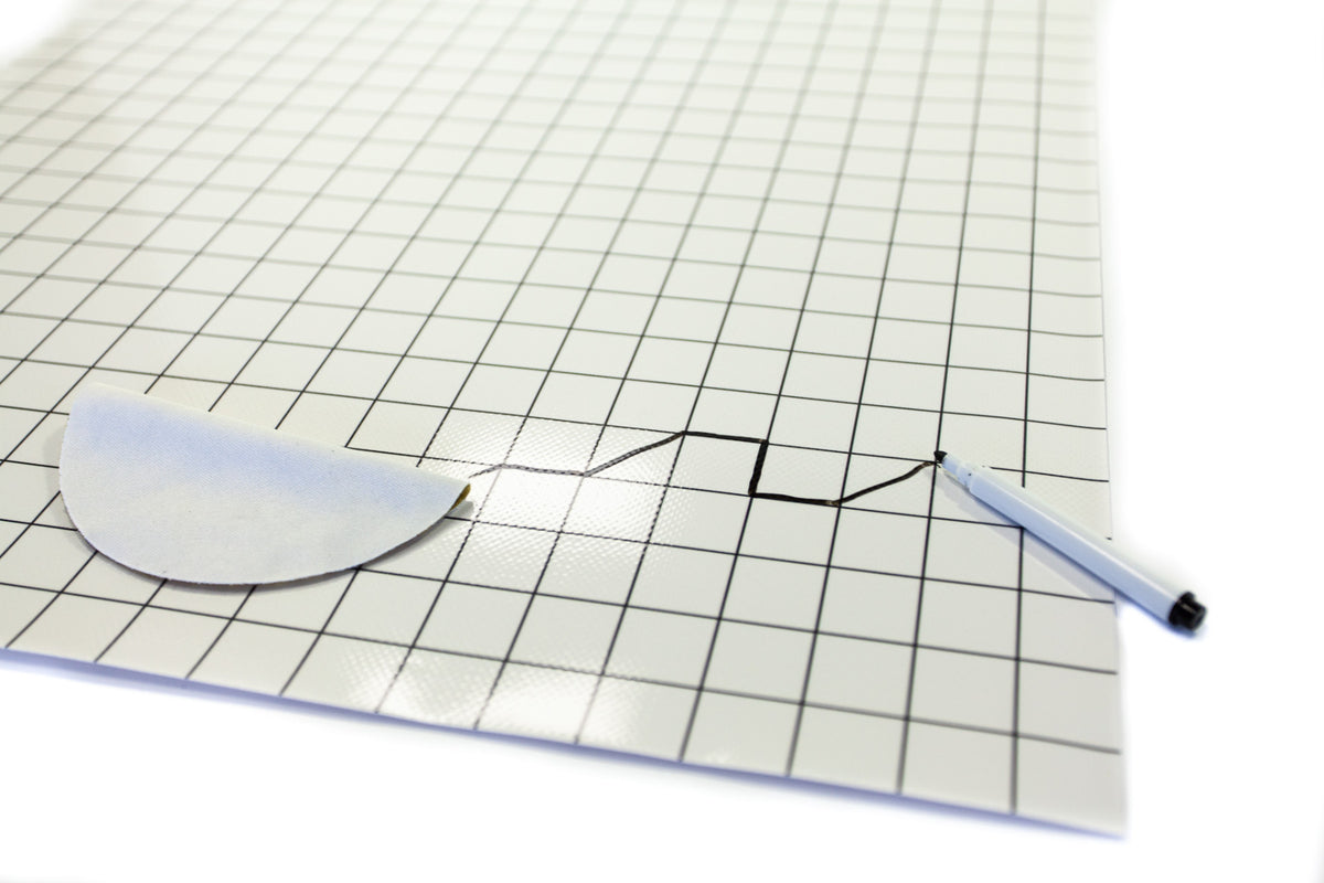 White dry-erase RPG mat 50x50 cm with square grid