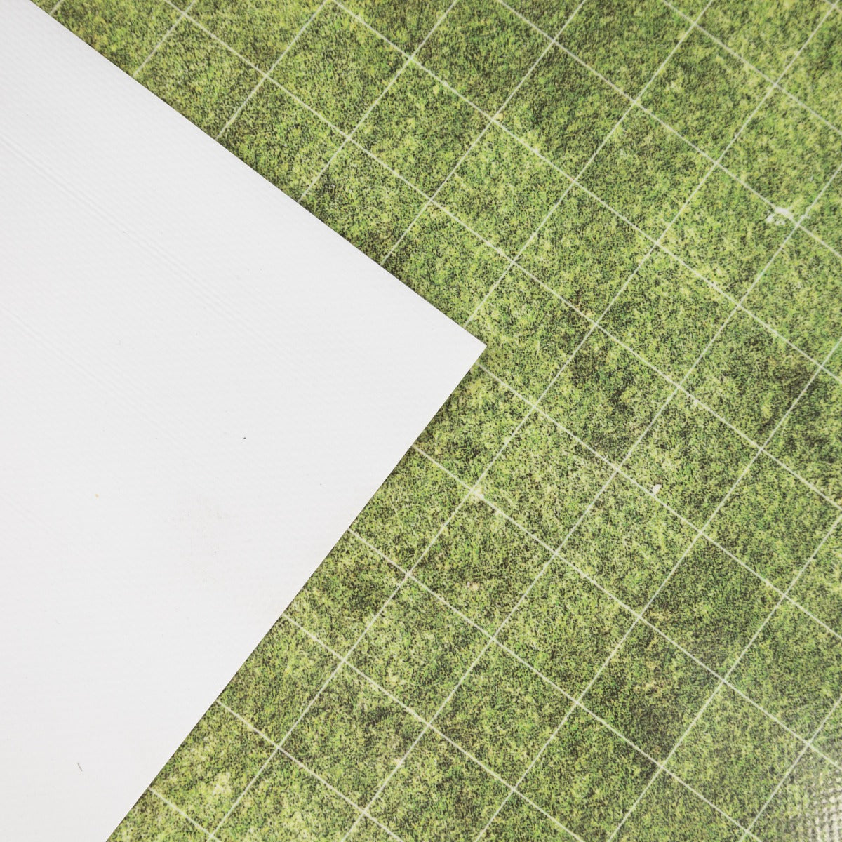 Grass dry-erase RPG mat 50x50 cm with square grid